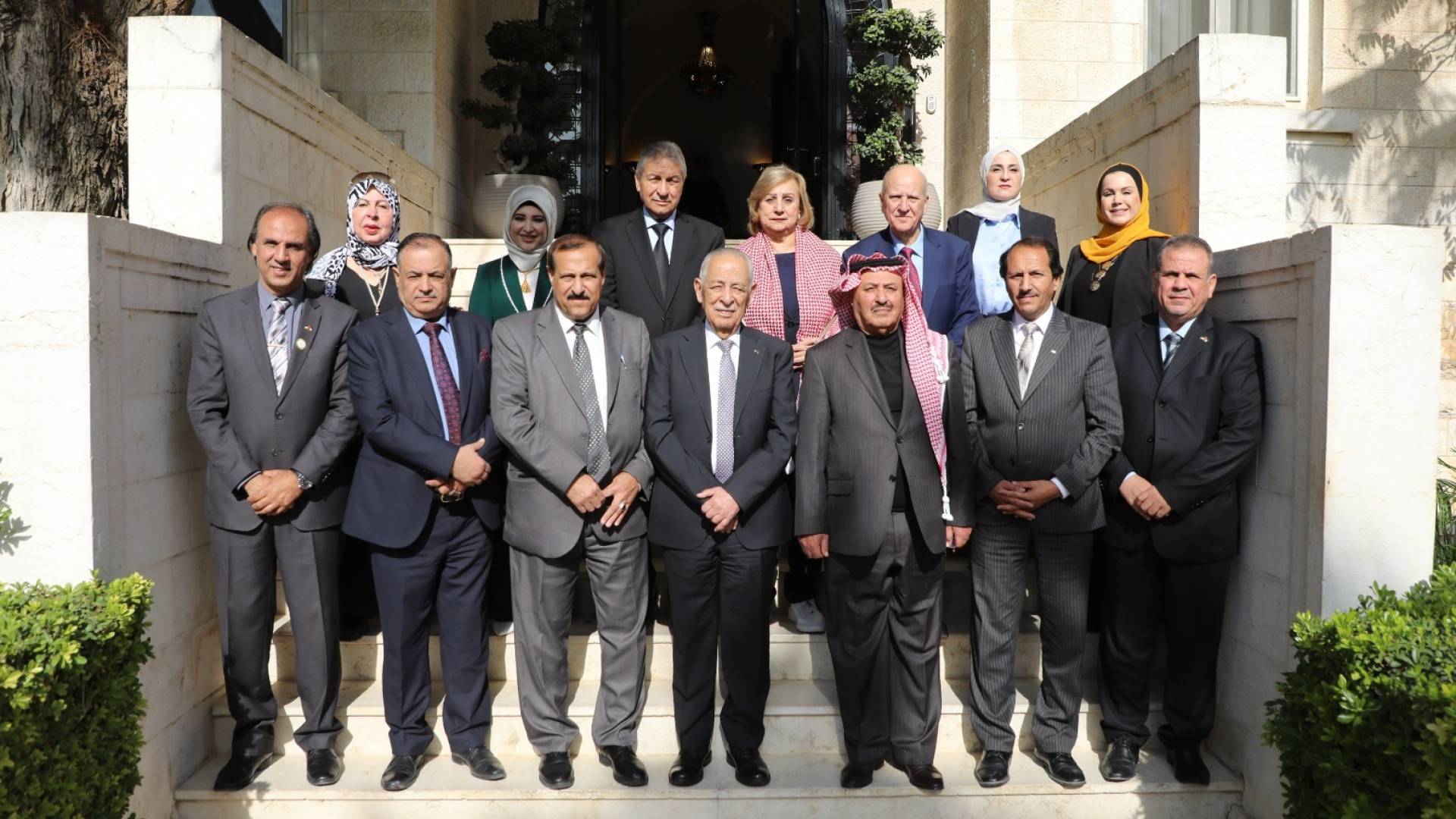 خلال لقائه وفدا من أكاديمية مضمار لتطوير الأداء والتنمية البشرية