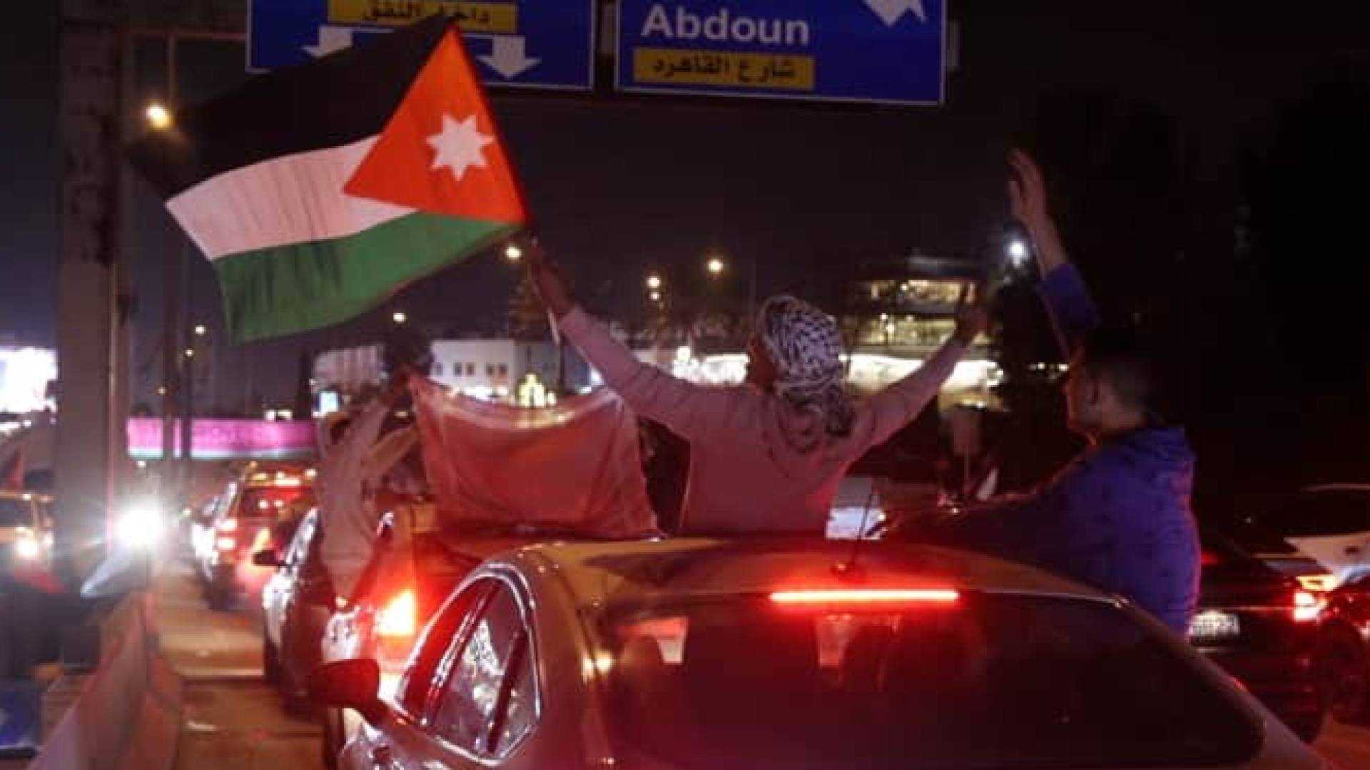 النشامى