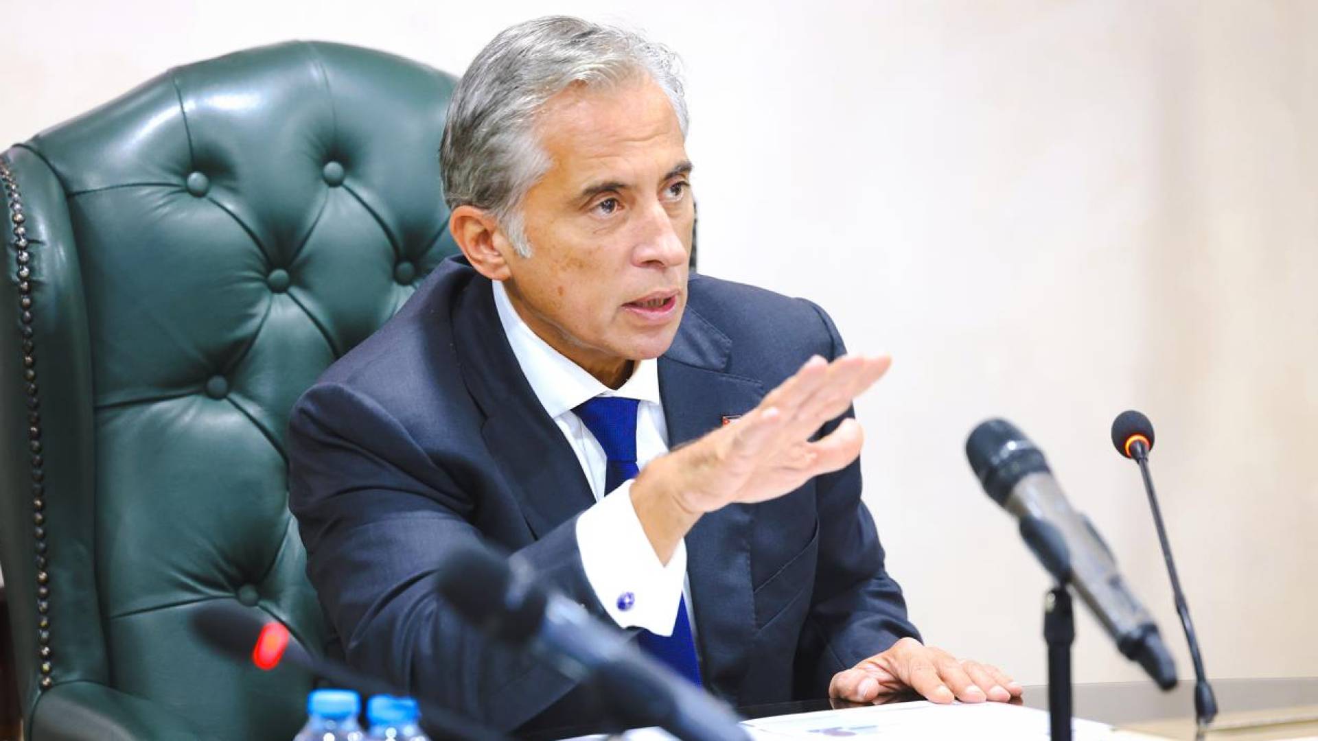 رئيس الوزراء الدكتور جعفر حسان