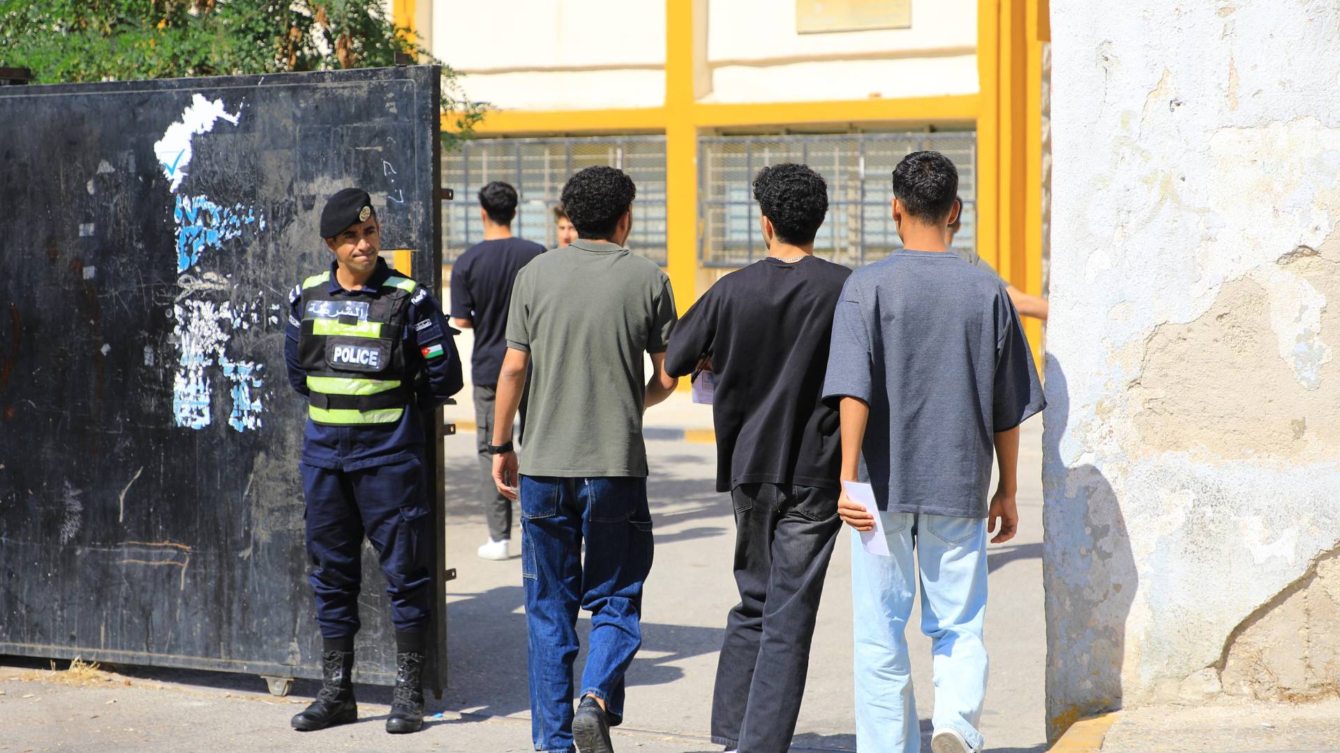 طلبة توجيهي في عمان