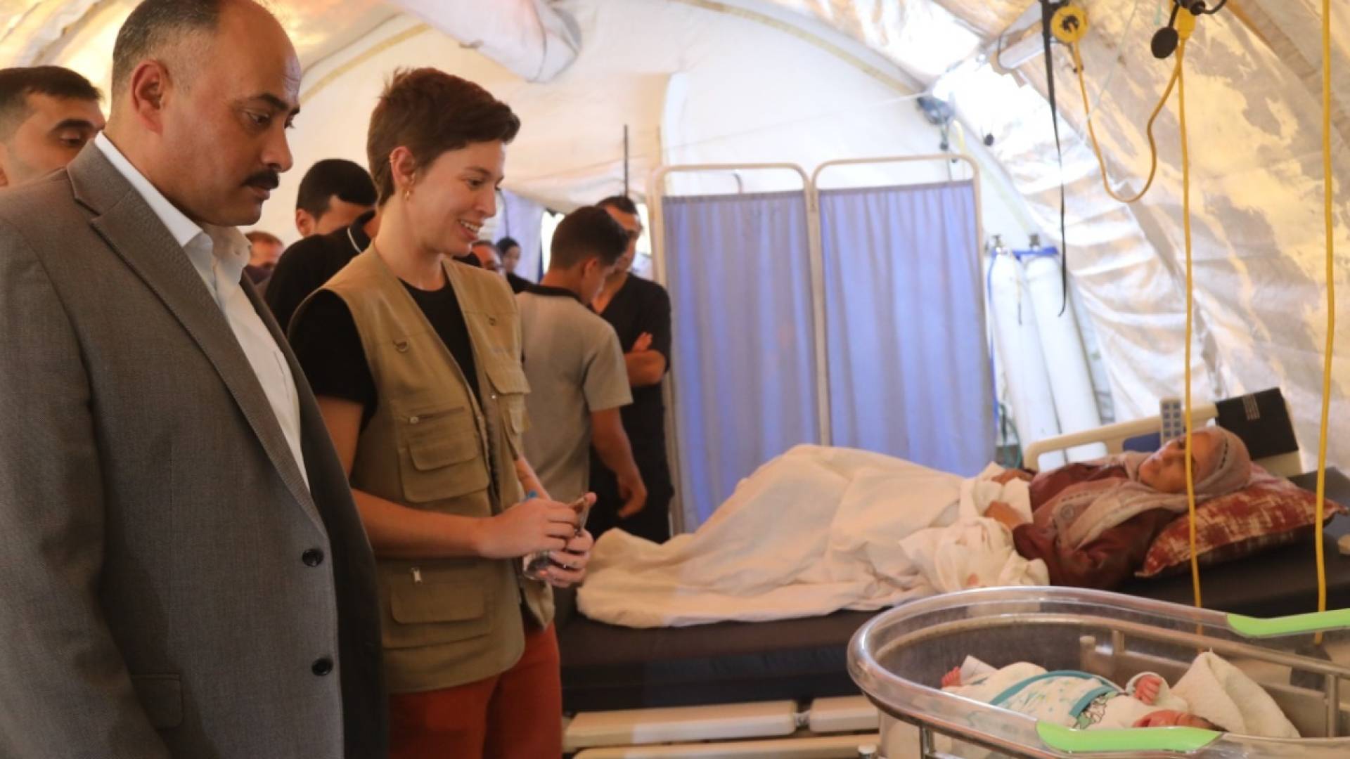 وفد من منظمة الأمم المتحدة للمرأة يزور المستشفى الميداني الأردني غزة /7