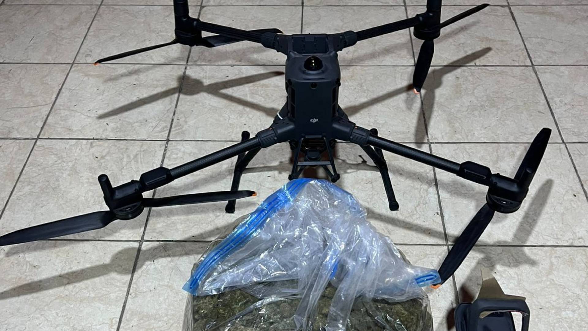 الجيش العربي: المنطقة العسكرية الجنوبية تحبط محاولة تهريب مواد مخدرة بواسطة طائرة مسيرة