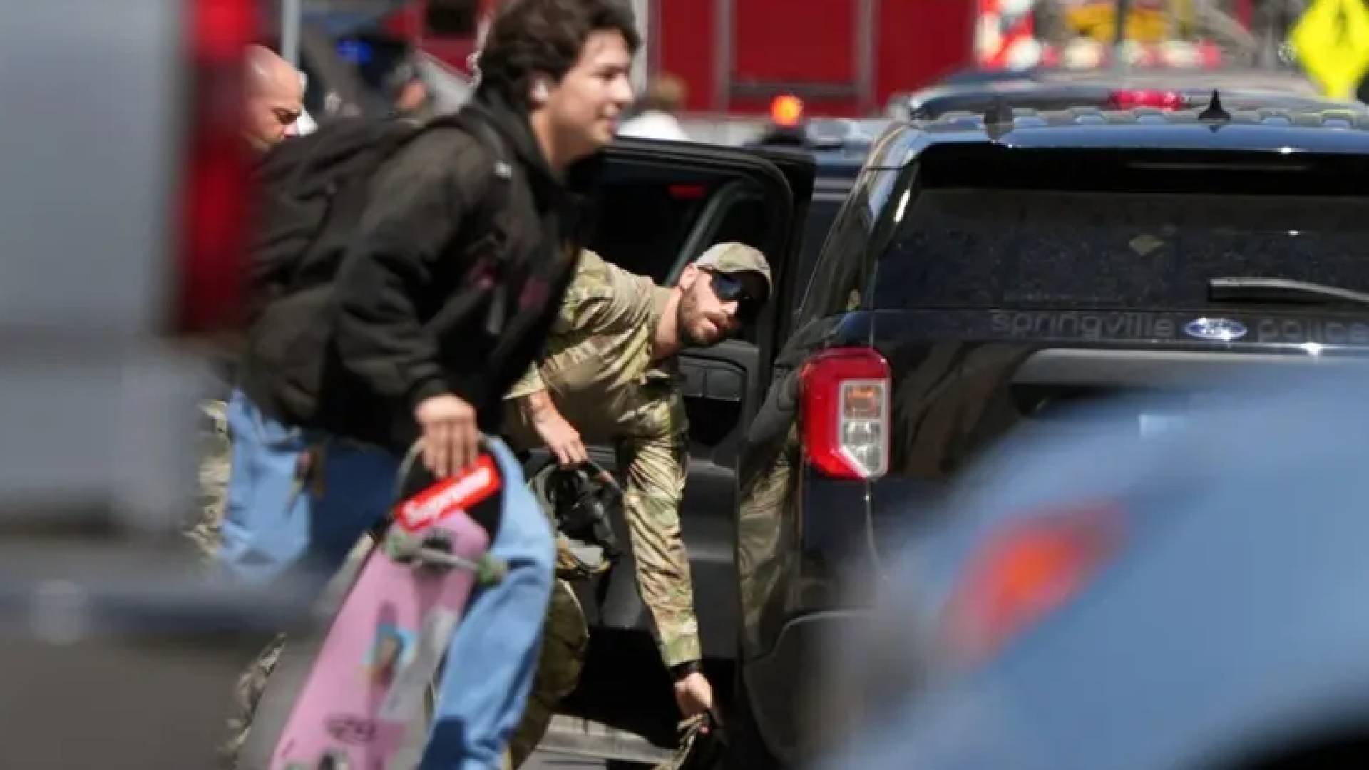 من موقع اغتيال تشارلي كيرك