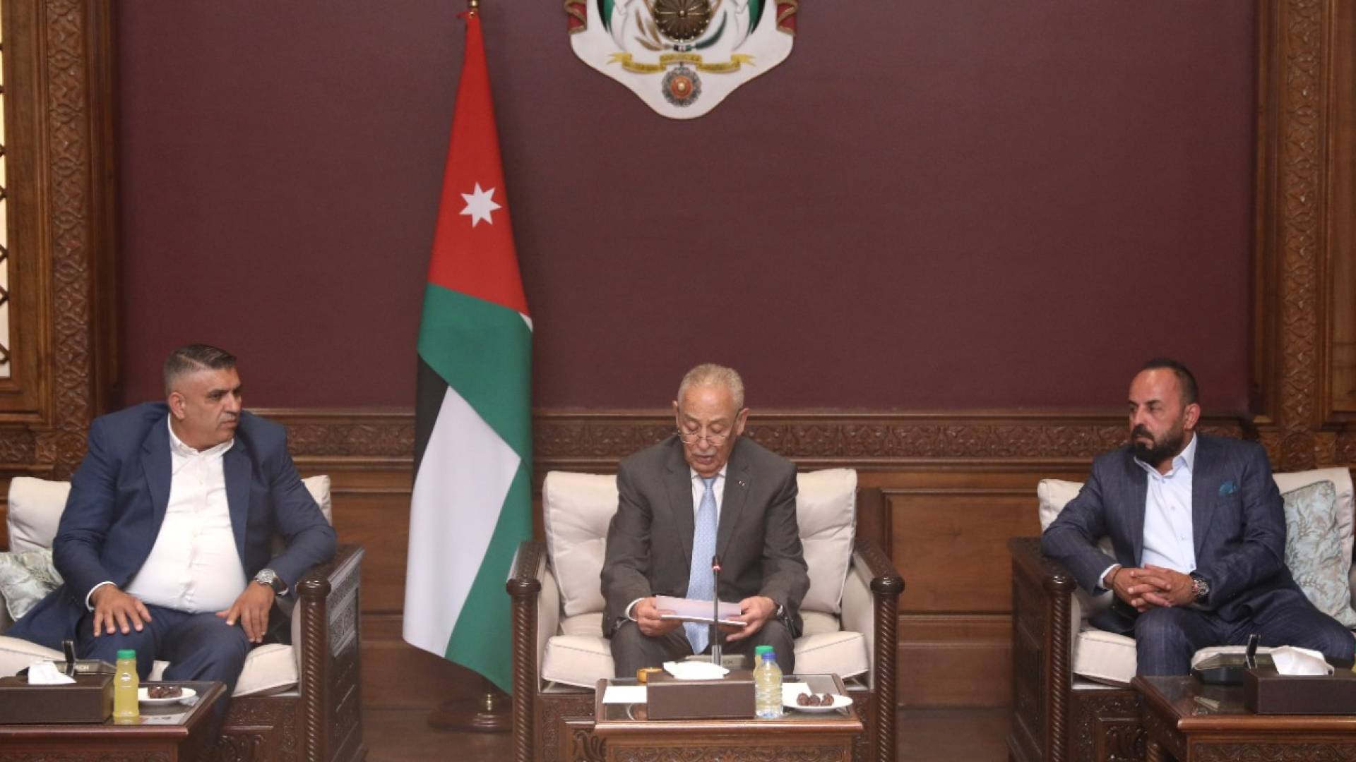 اجتماع رئيس الديوان الملكي