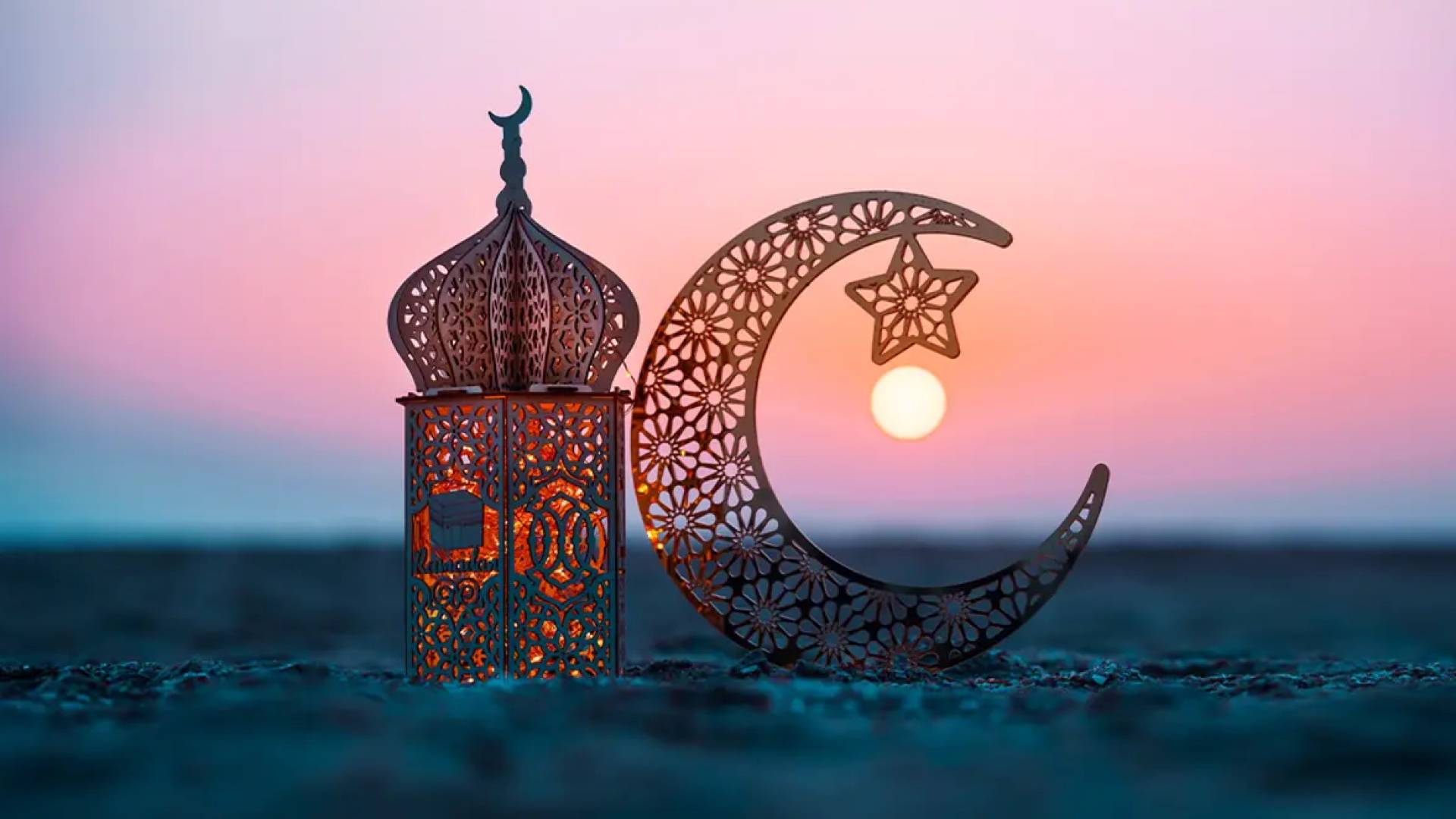 مجسمات ترمز لشهر رمضان المبارك