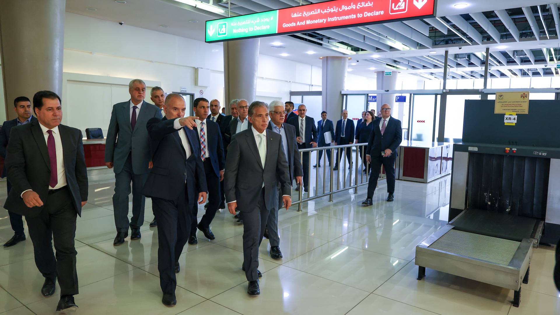 رئيس الوزراء يوجه بتسريع تشغيل مطار عمان المدني في ماركا قبل نهاية العام بعد توقف لسنوات