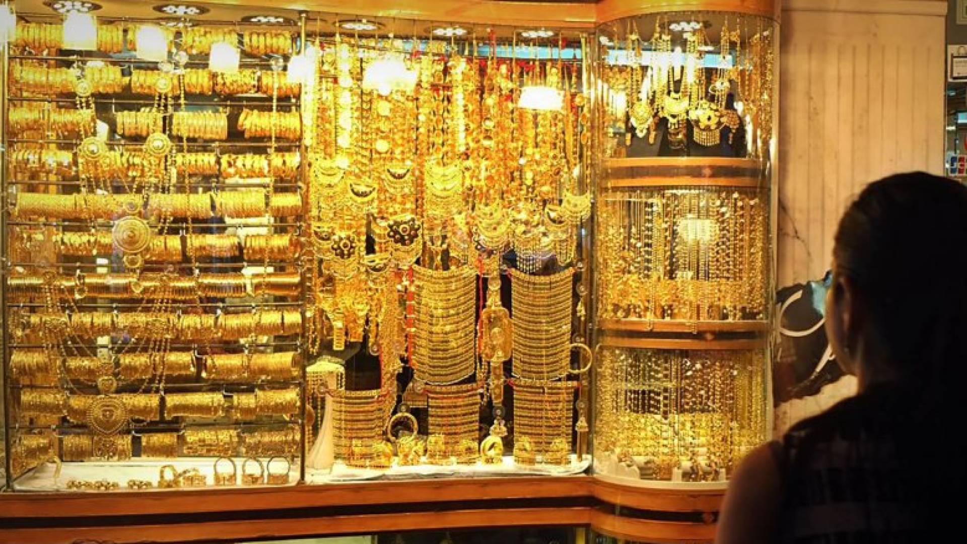 مجوهرات ذهبية