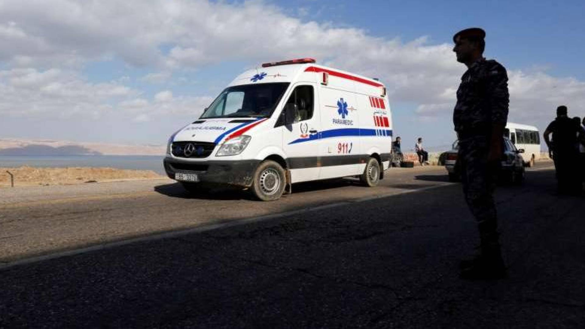 الدوريات الخارجية: 7 إصابات بحادث تصادم على الطريق "الصحراوي"