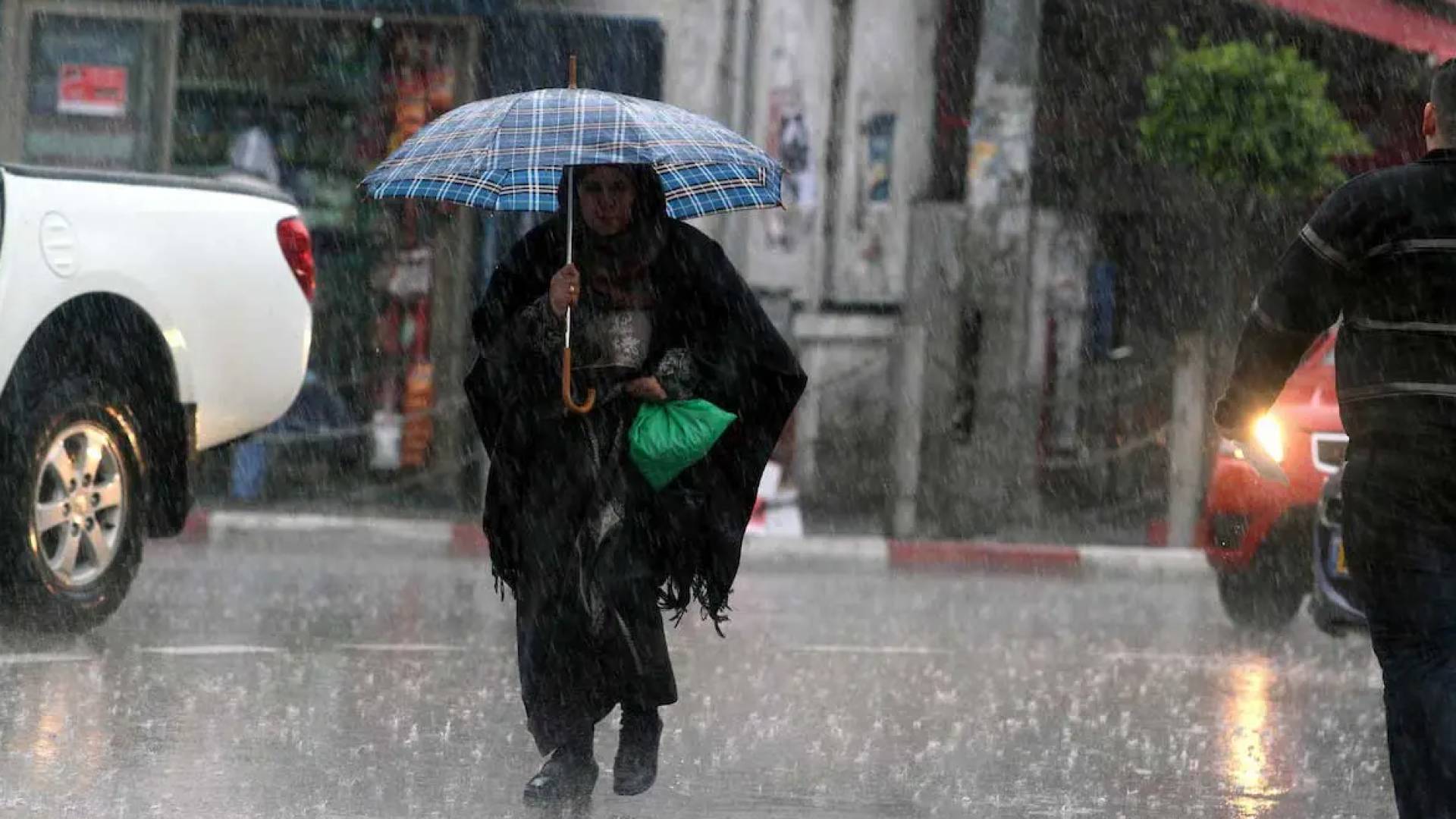 تساقط الامطار - أرشيفية