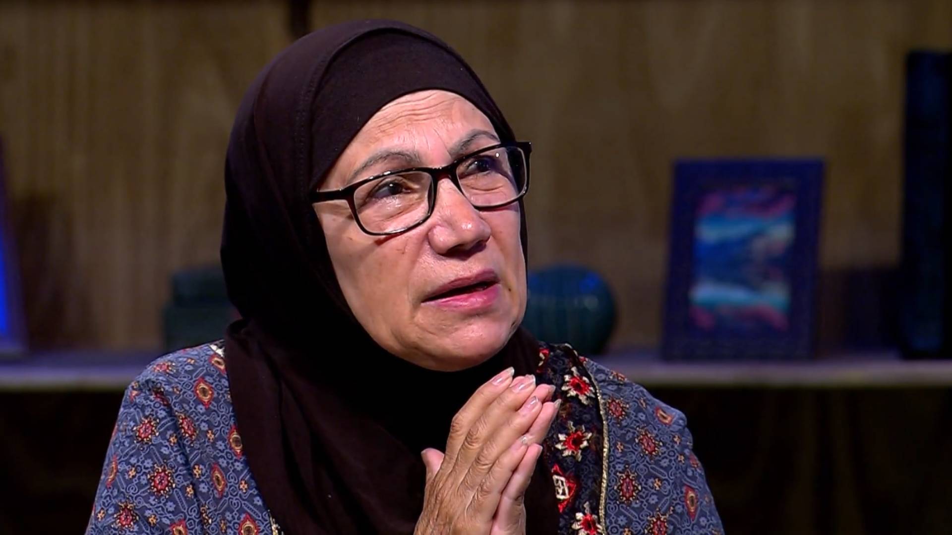 ضيفة بين قوسين انتصار