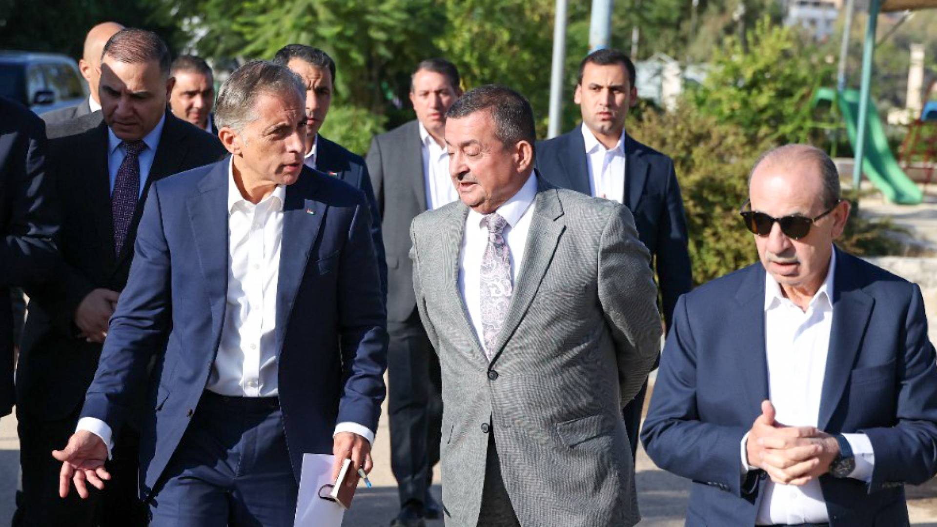 رئيس الوزراء في جولة ميدانية