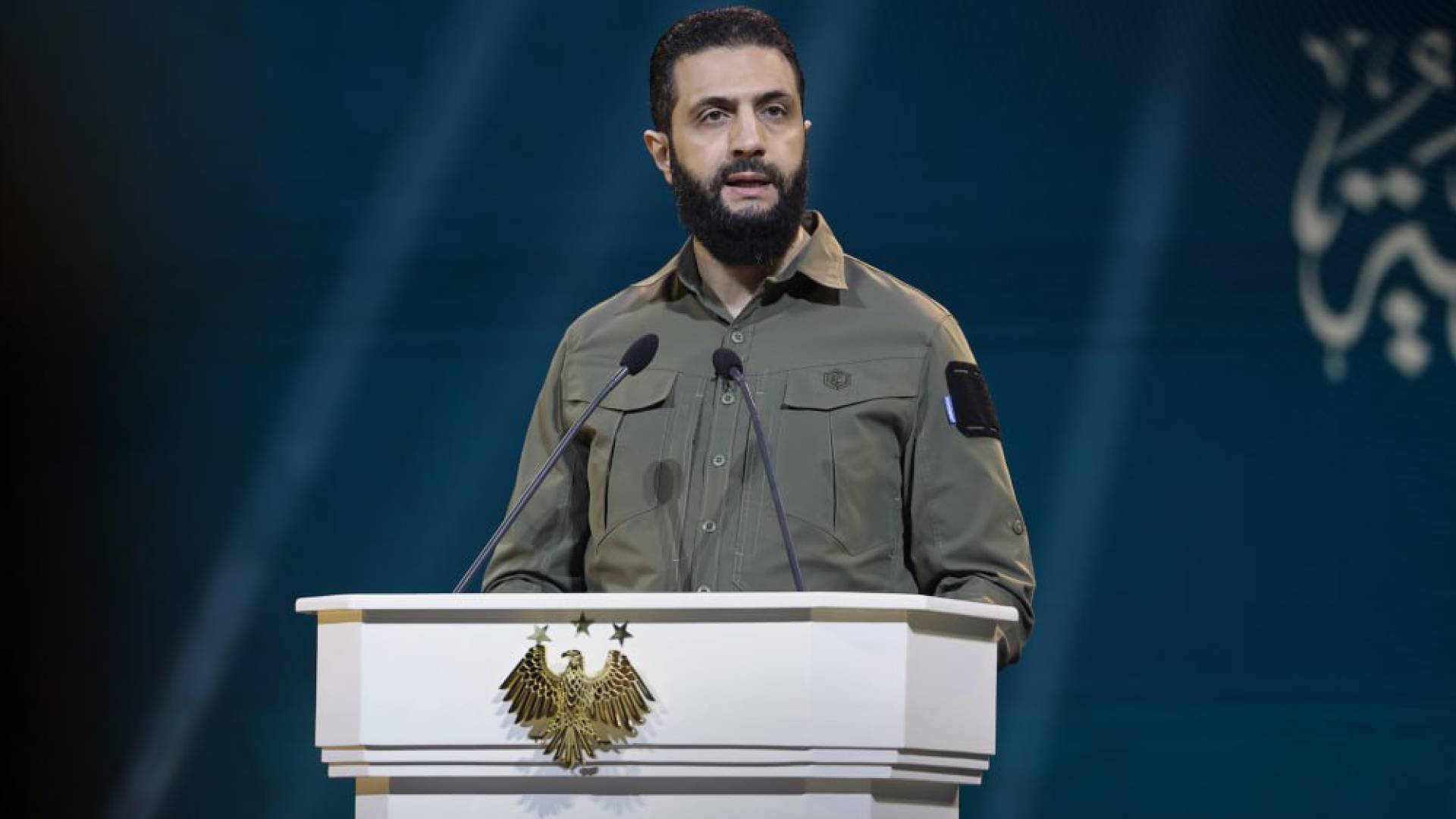 الرئيس السوري أحمد الشرع