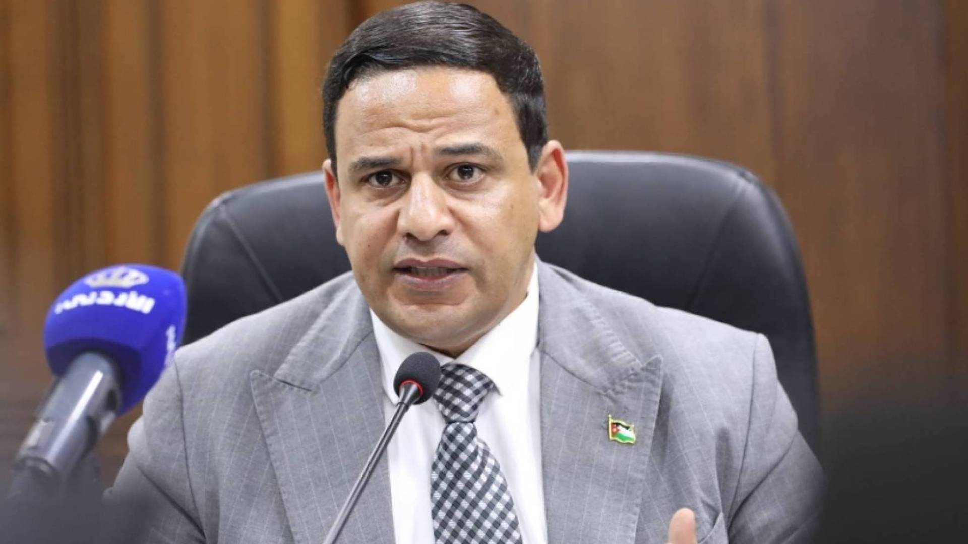 رئيس لجنة الطاقة والثروة المعدنية النيابية، النائب الدكتور أيمن أبو هنية