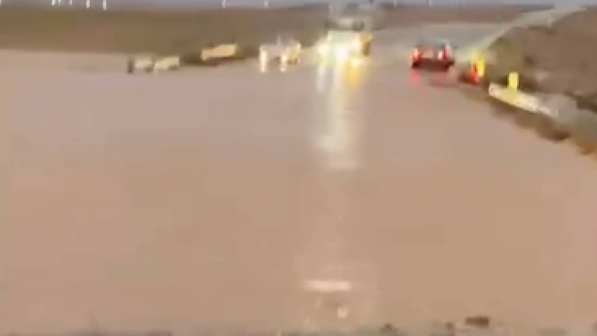 انجرافات طينية على طريق مؤاب الصحراوي