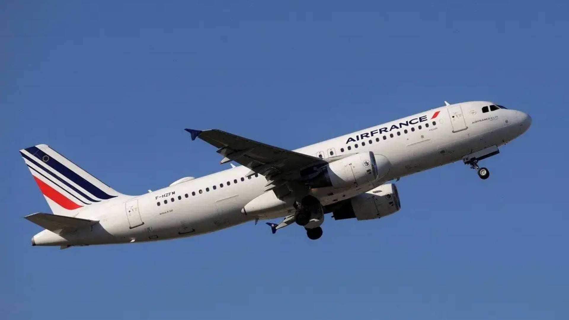 الخطوط الجوية الفرنسية (air france ) تلغي رحلاتها الى " تل أبيب " والمنطقة